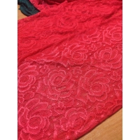 Delikatna elastyczna Koronka tiulowa czerwone kwiaty szer.150cm